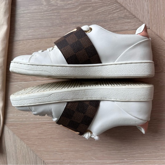 Louis Vuitton Frontrow Calfskin Monogram Sneakers - Picture 14 of 16